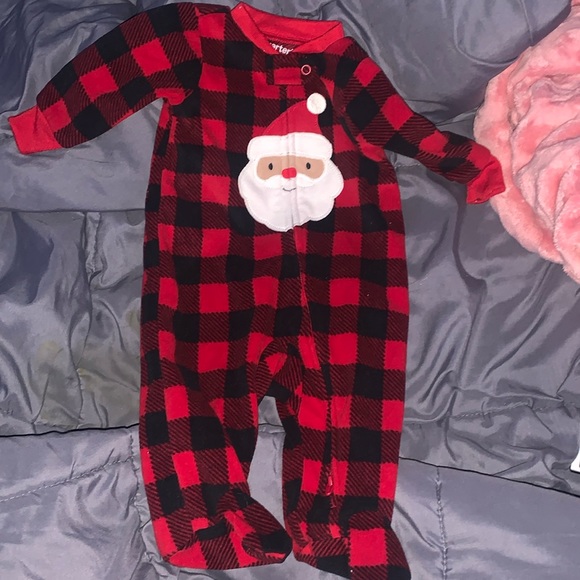 Newborn Christmas Outift from Carters - Picture 1 of 1